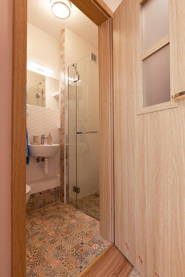 Piast Apartament Krakau Buitenkant foto